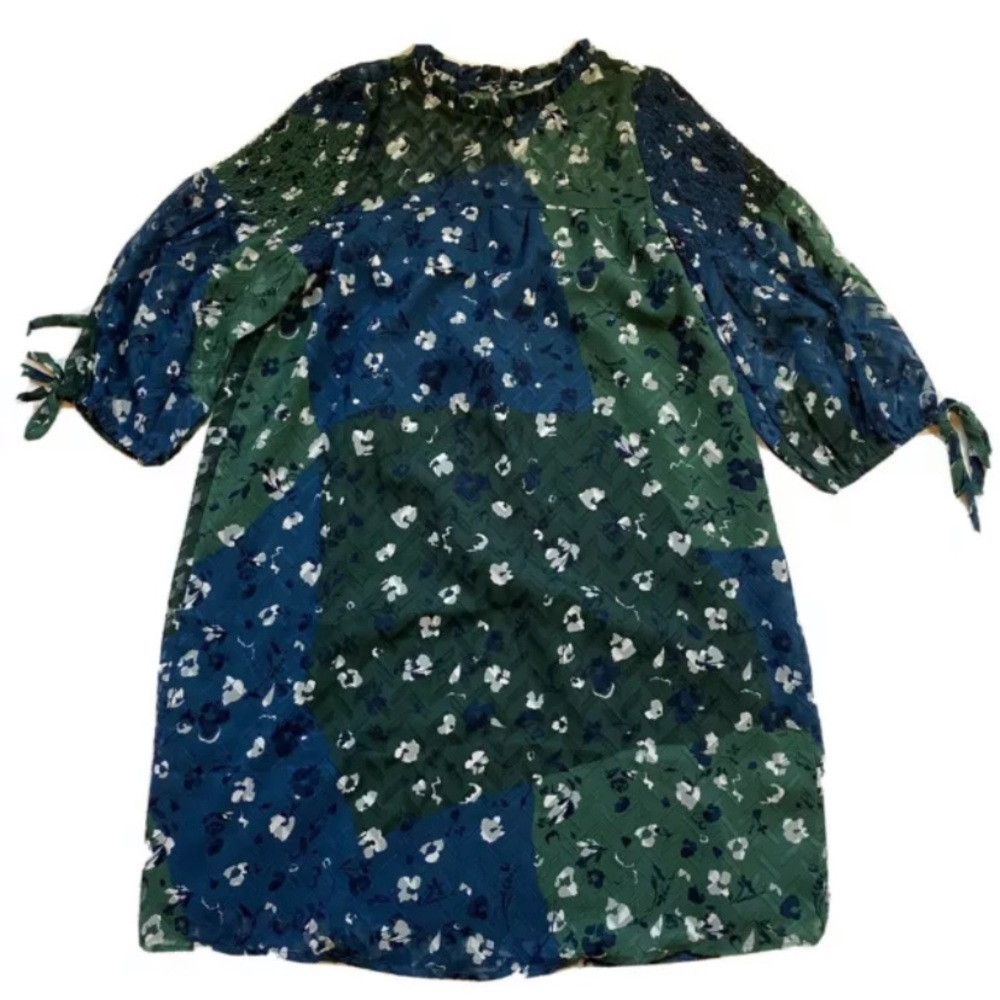 NWT Susina S Floral Mock Neck Lined Flowy Dress